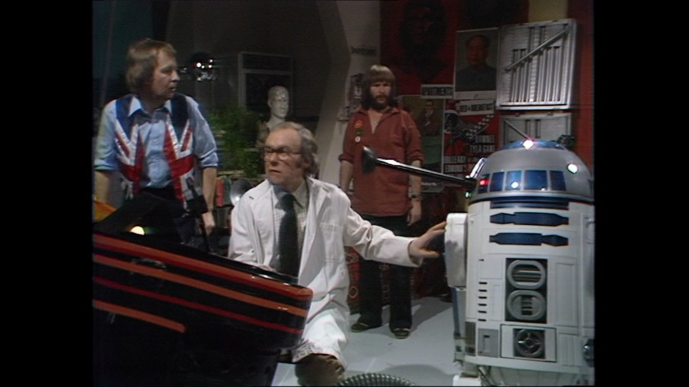 Round The Archives: U-Friend Or UFO